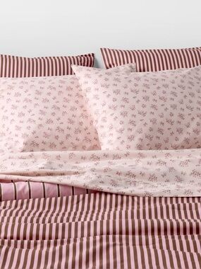 ON HAND Hollister Target Queen Cotton Percale Sheet Set Pink Floral Ditsy